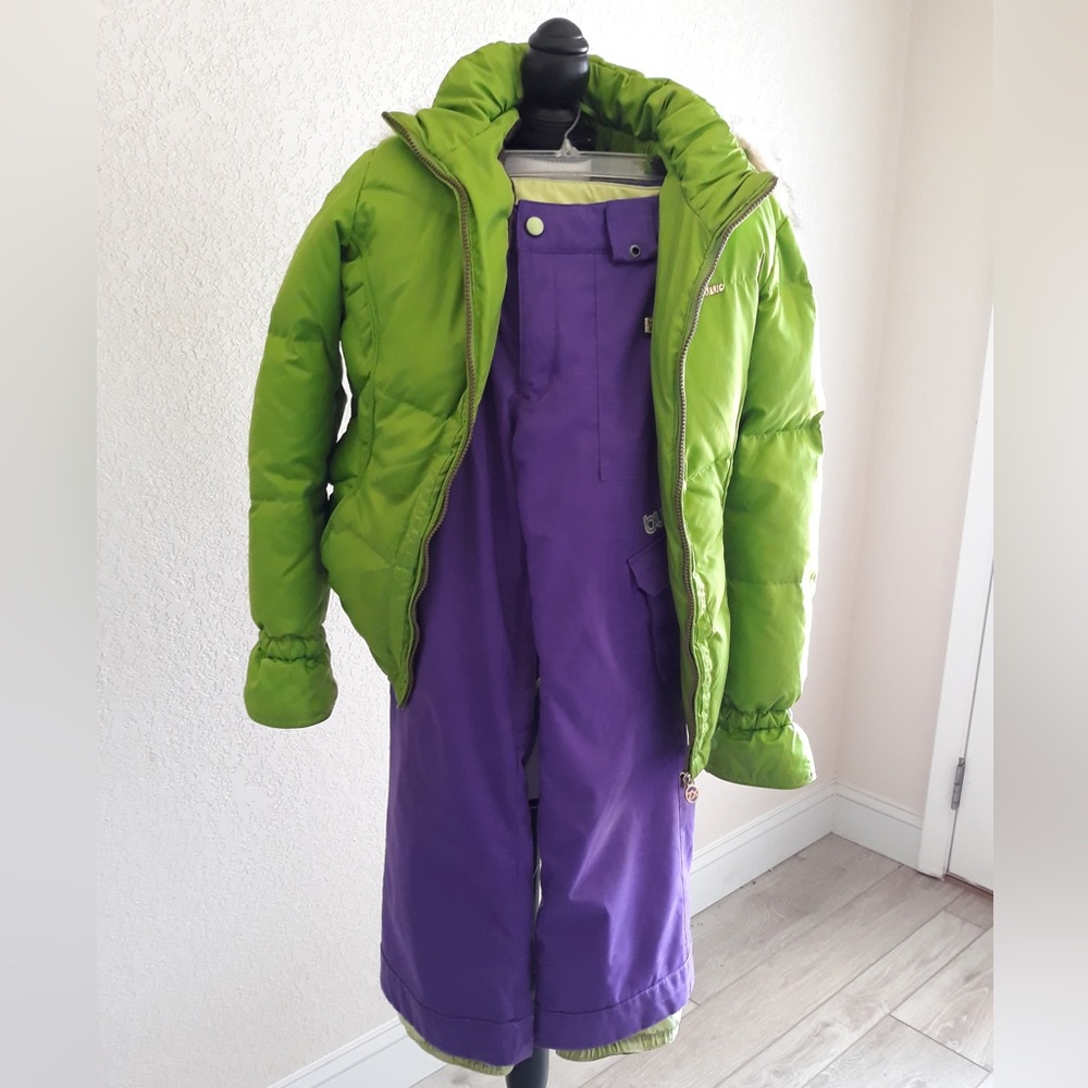 Ski jacket and pants size Med